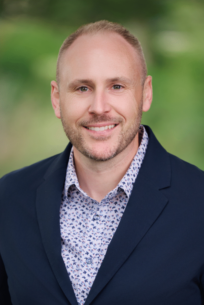 Ravus | Leadership | Derek Magnusen, Co-Founder & CEO